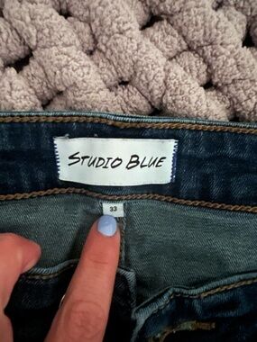 Studio Blue Women’s Jeans in Dark Indigo